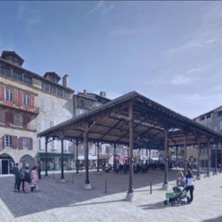 Studio De La Halle. フィジャック エクステリア 写真